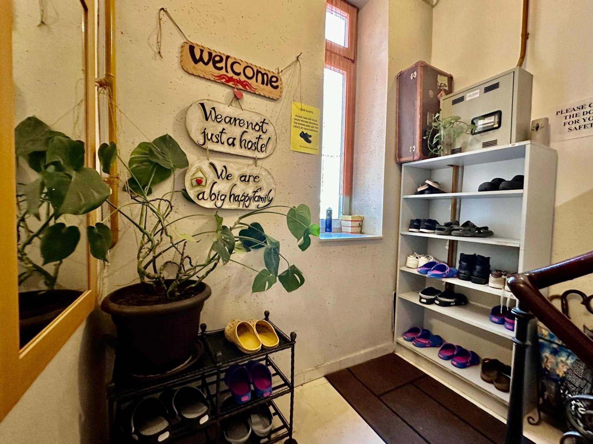 Vagabond Auberge de jeunesse *